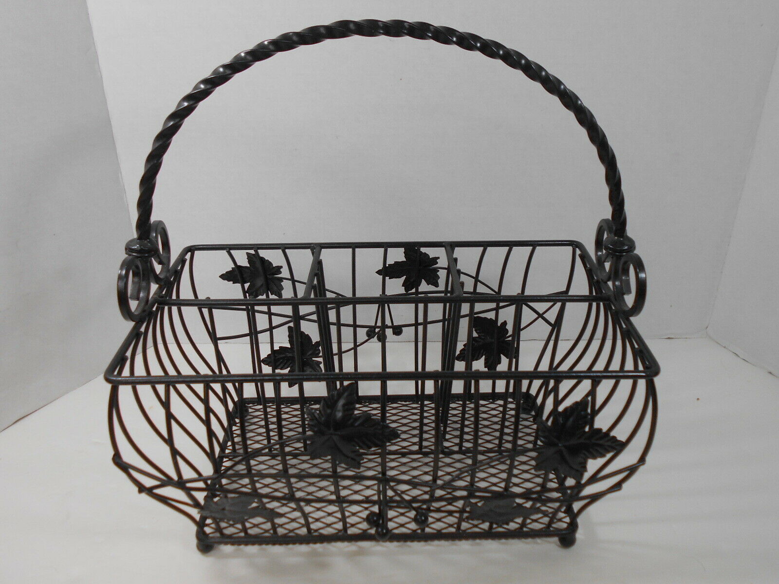 Wrought Iron Wire Magazine Rack Holder Grapes Leaves Black Decorative Guc