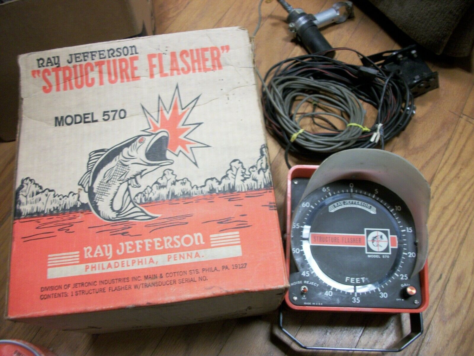 Vintage Ray Jefferson Model 570 Stucture Flasher With Transducer Rare